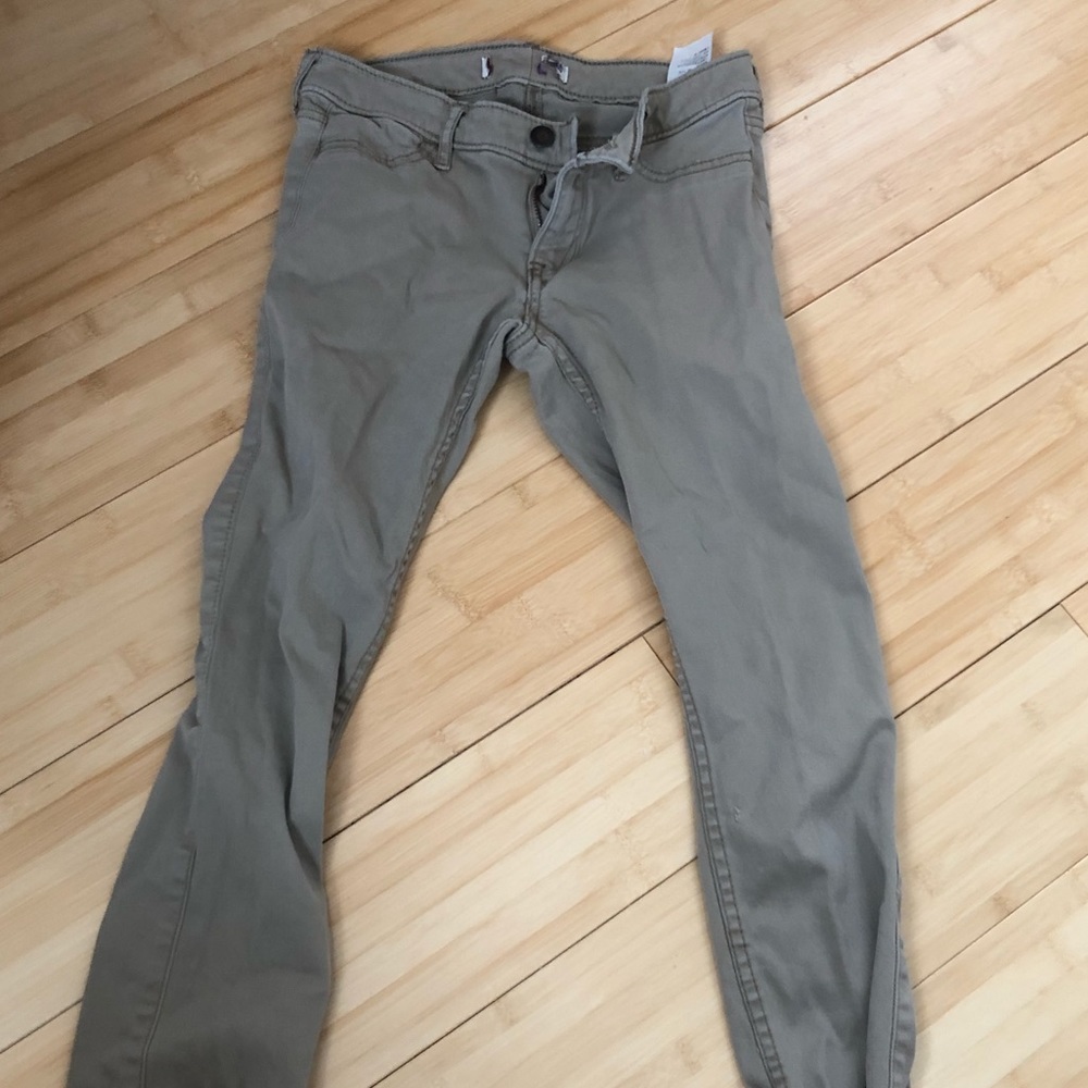 Women’s Khakis